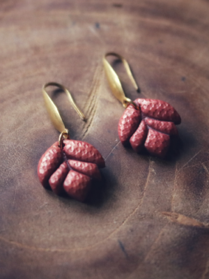 Spring Lily Terracotta